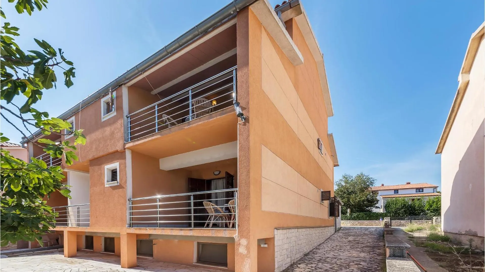 Amazing Apartment In Fazana With Kitchen 克罗地亚